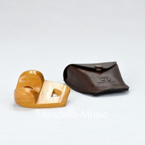 Flûte à nez (nose flute)