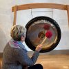 Stage initiation au massage sonore animé par Amet. Stage/formation découverte/initiation sonothérapie, gongs massage sonore en Loire-Atlantique (44) près de Nantes